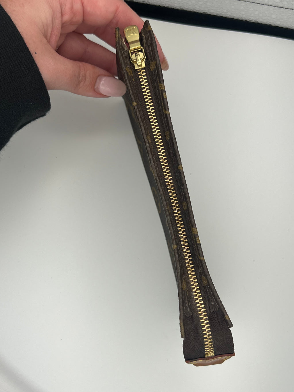 Louis Vuitton Bucket Pouch