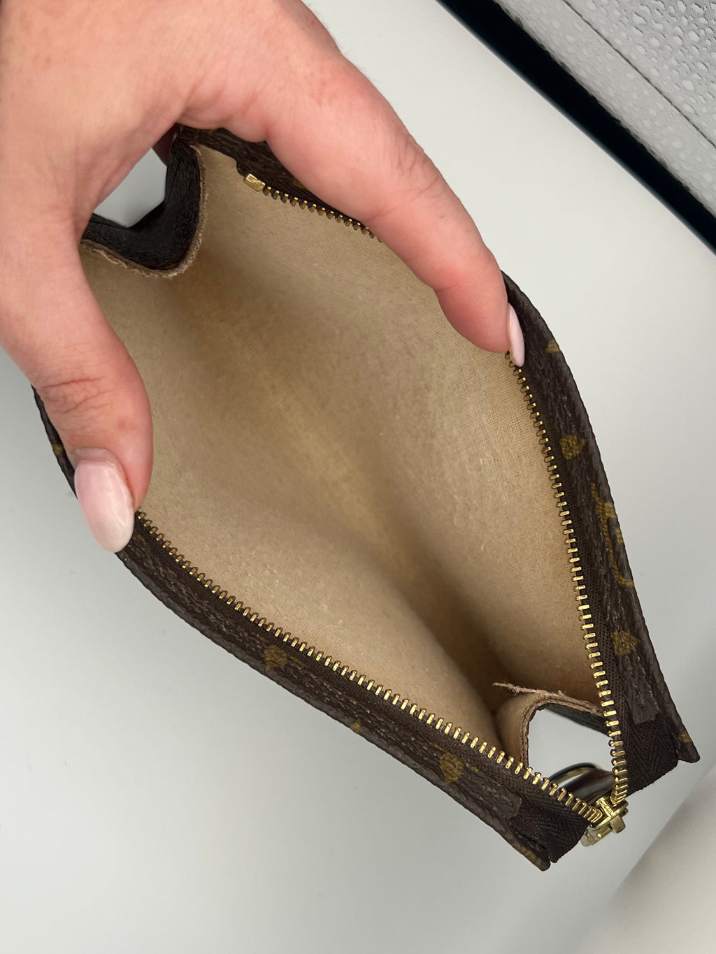 Louis Vuitton Bucket Pouch