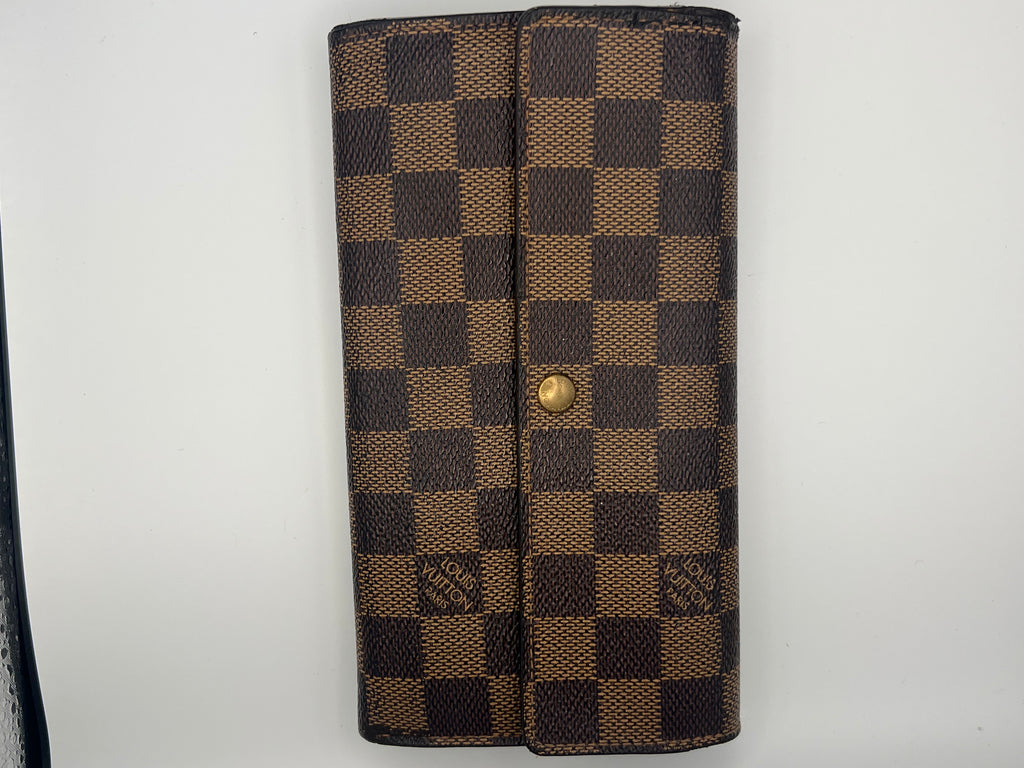 Louis Vuitton Damier Ebene wallet