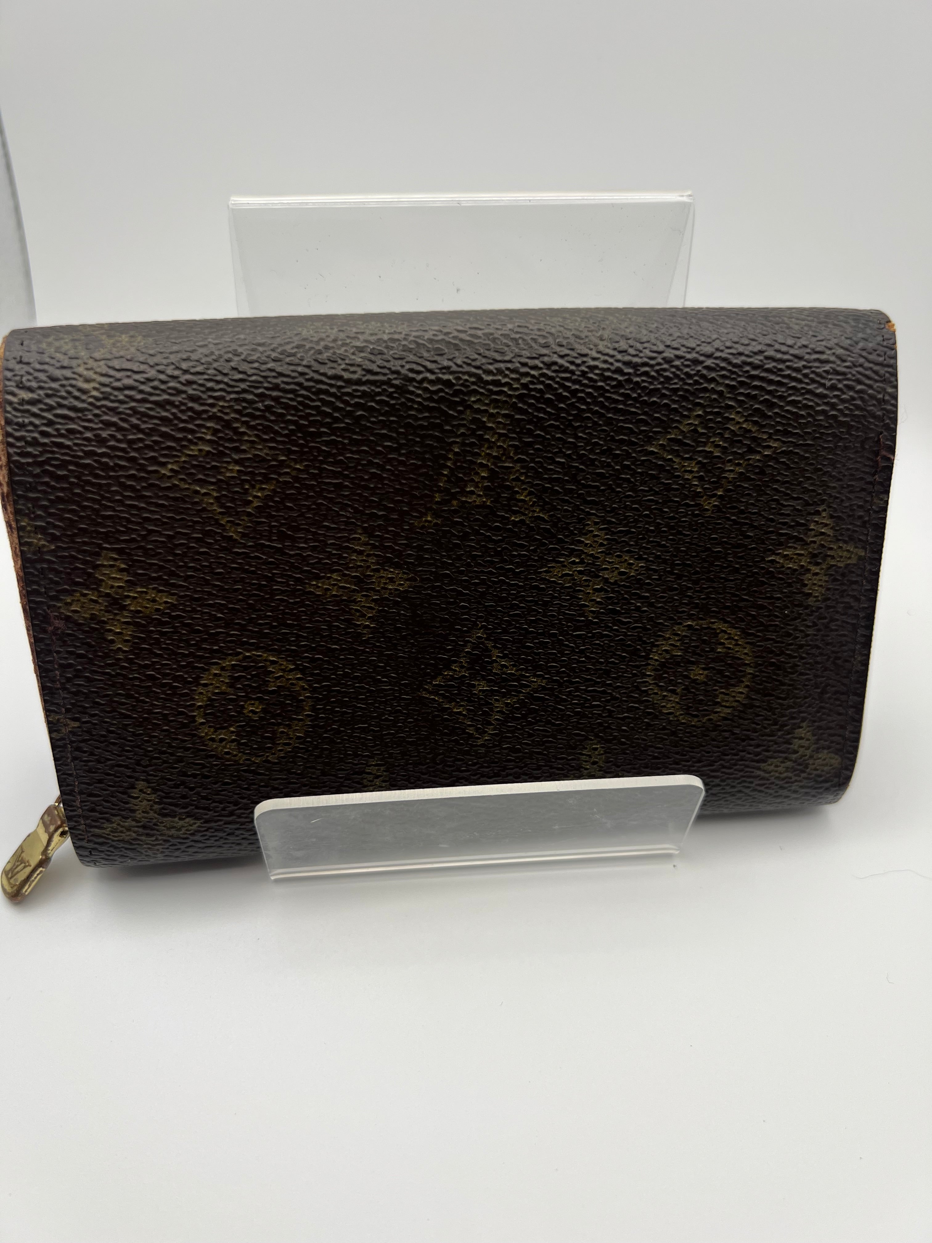louis vuitton monogram porte monnaie billets tresor wallet