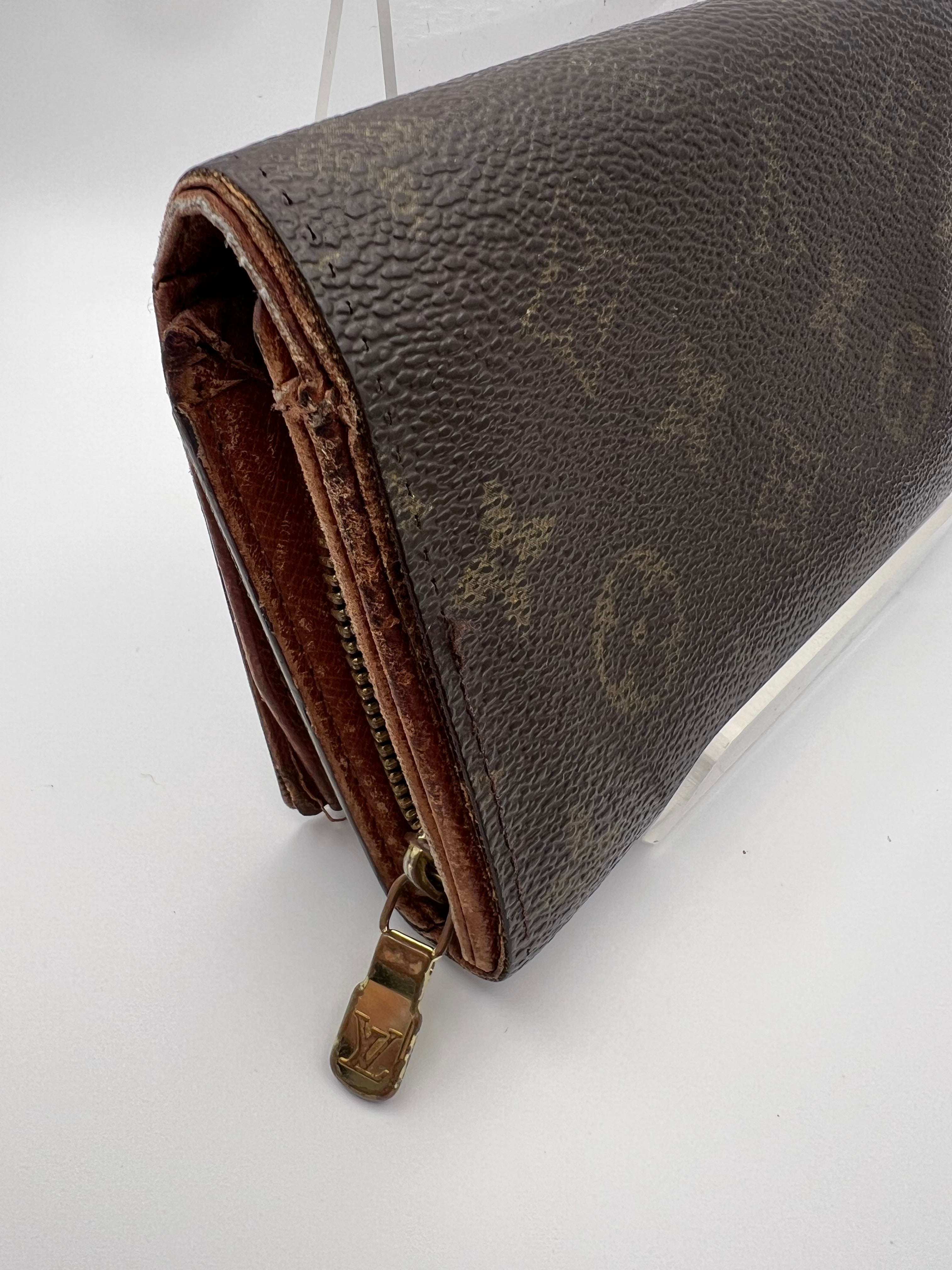 louis vuitton monogram porte monnaie billets tresor wallet
