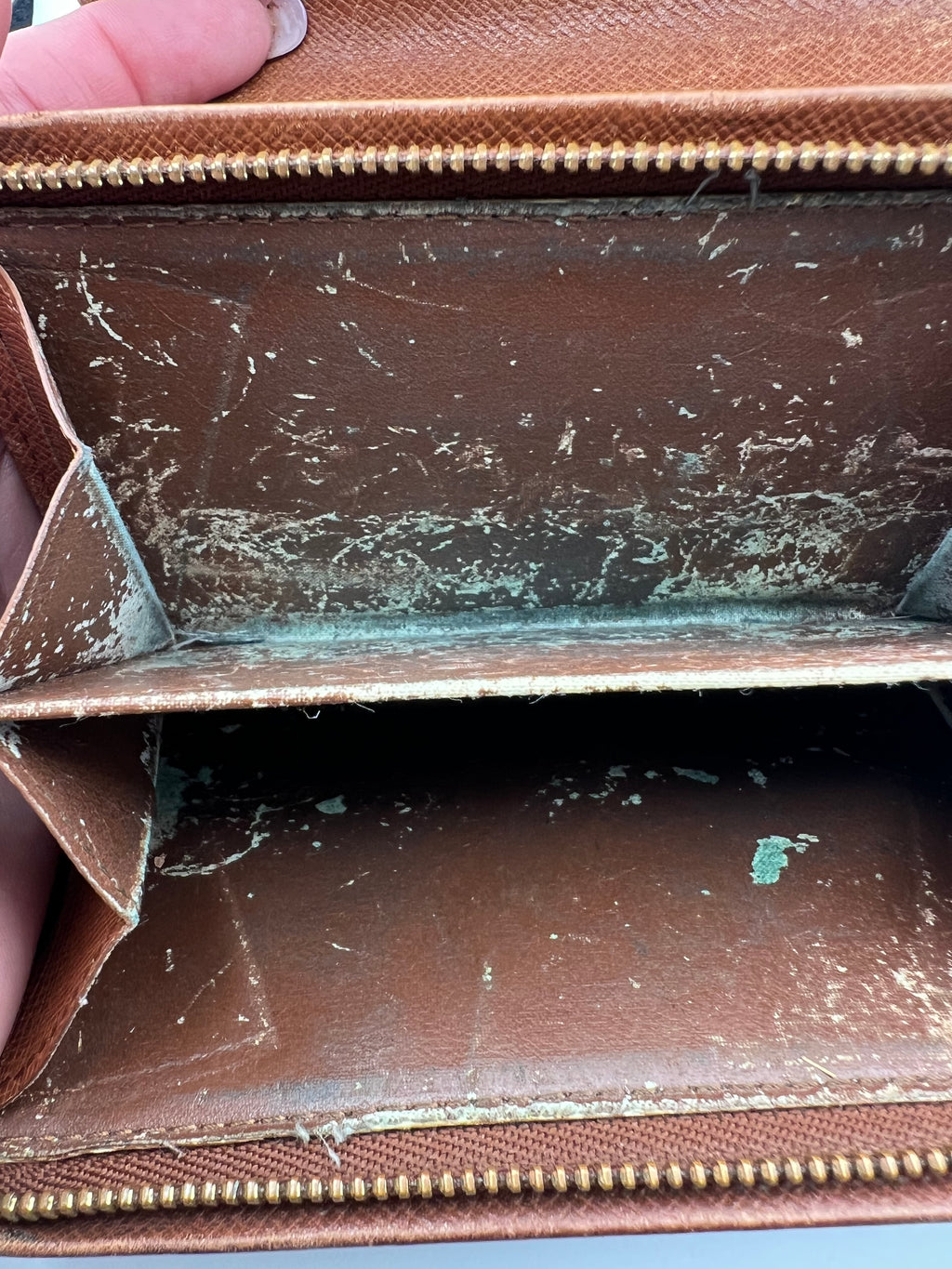louis vuitton monogram porte monnaie billets tresor wallet