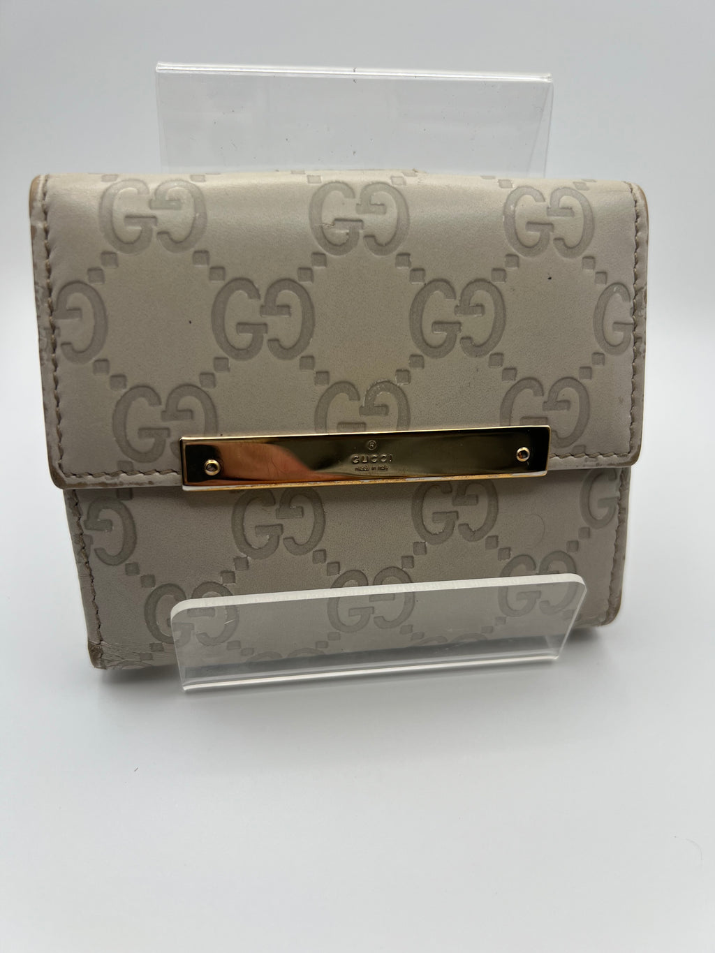 Gucci Ivory Guccissima wallet
