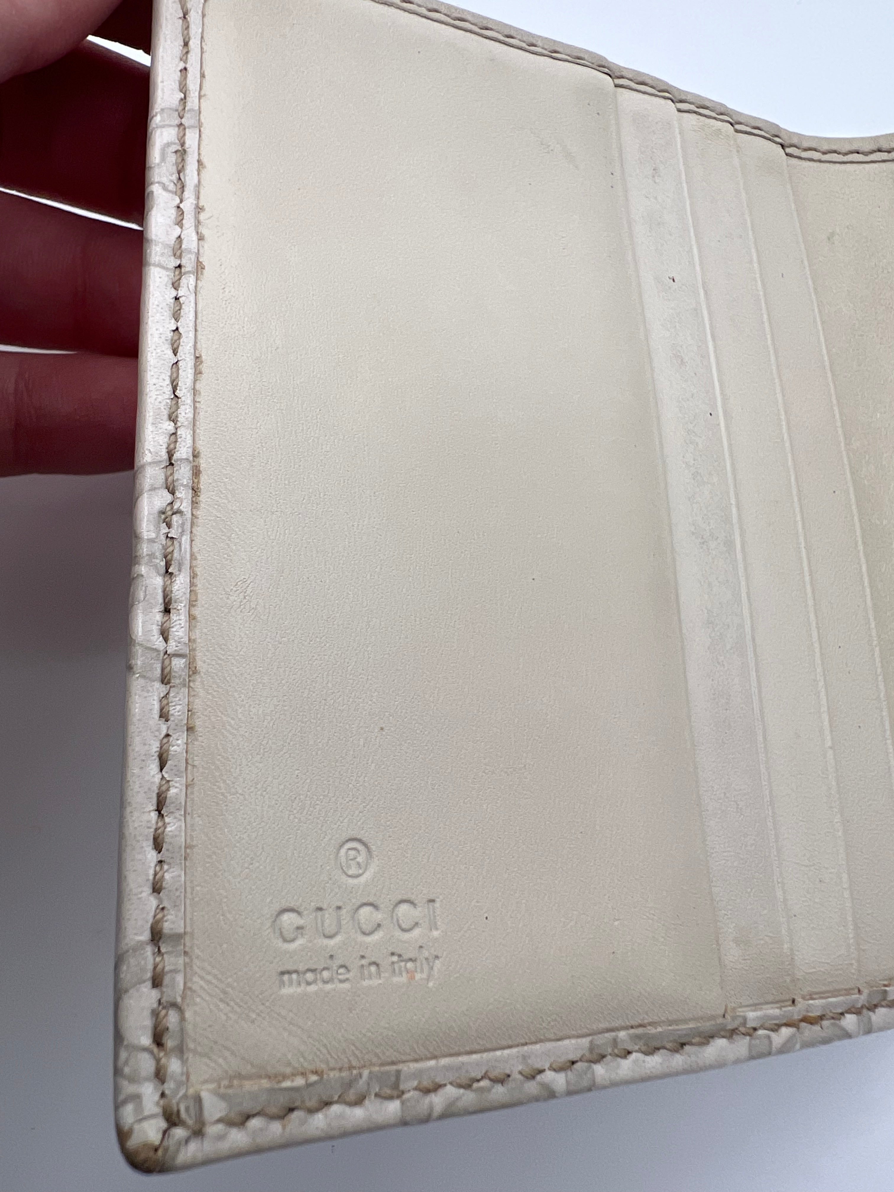 Gucci Ivory Guccissima wallet