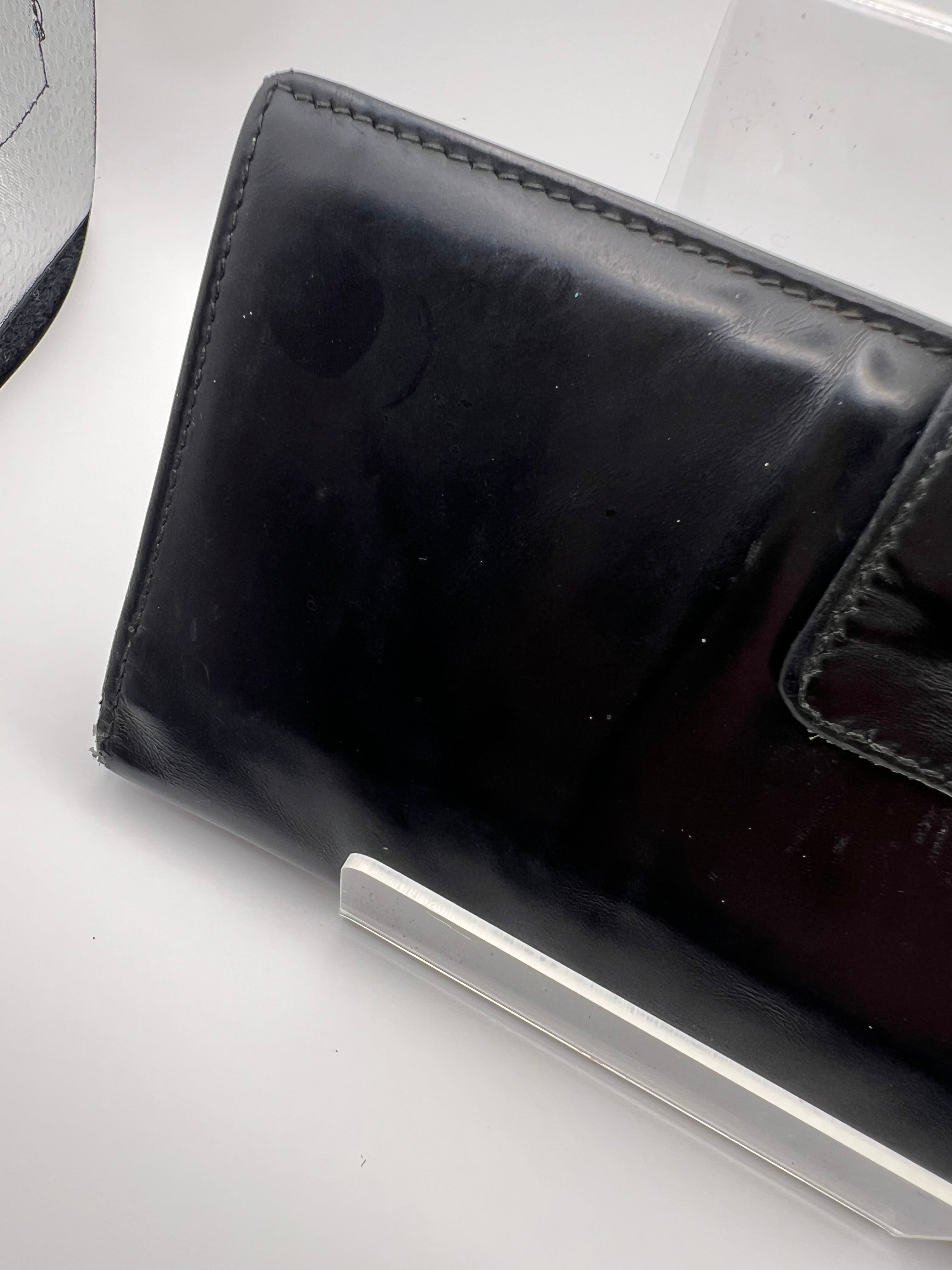 Gucci black long leather wallet