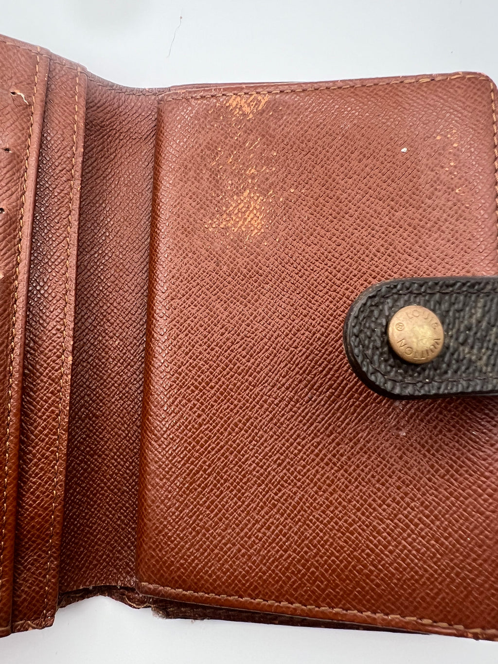 Louis Vuitton monogram Kiss lock