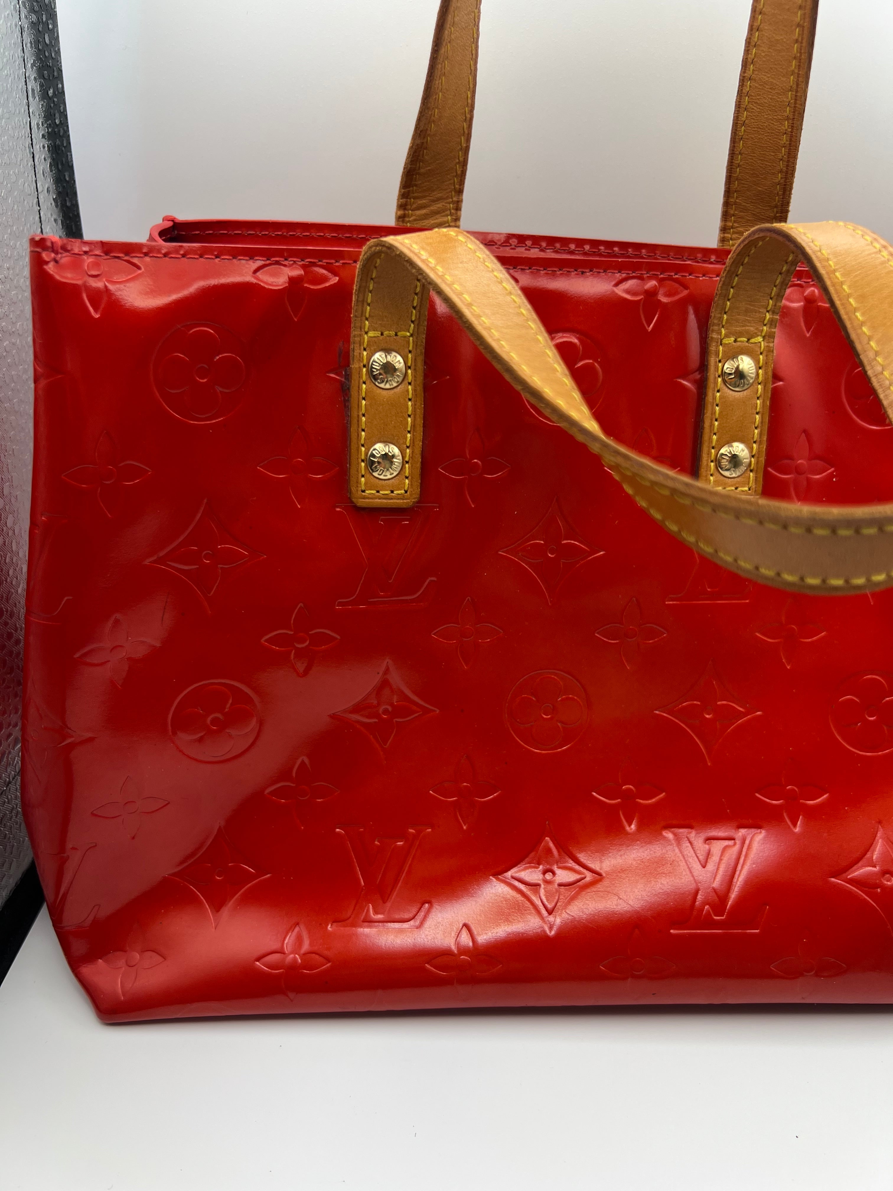 Louis Vuitton Vernis Reade PM Rouge