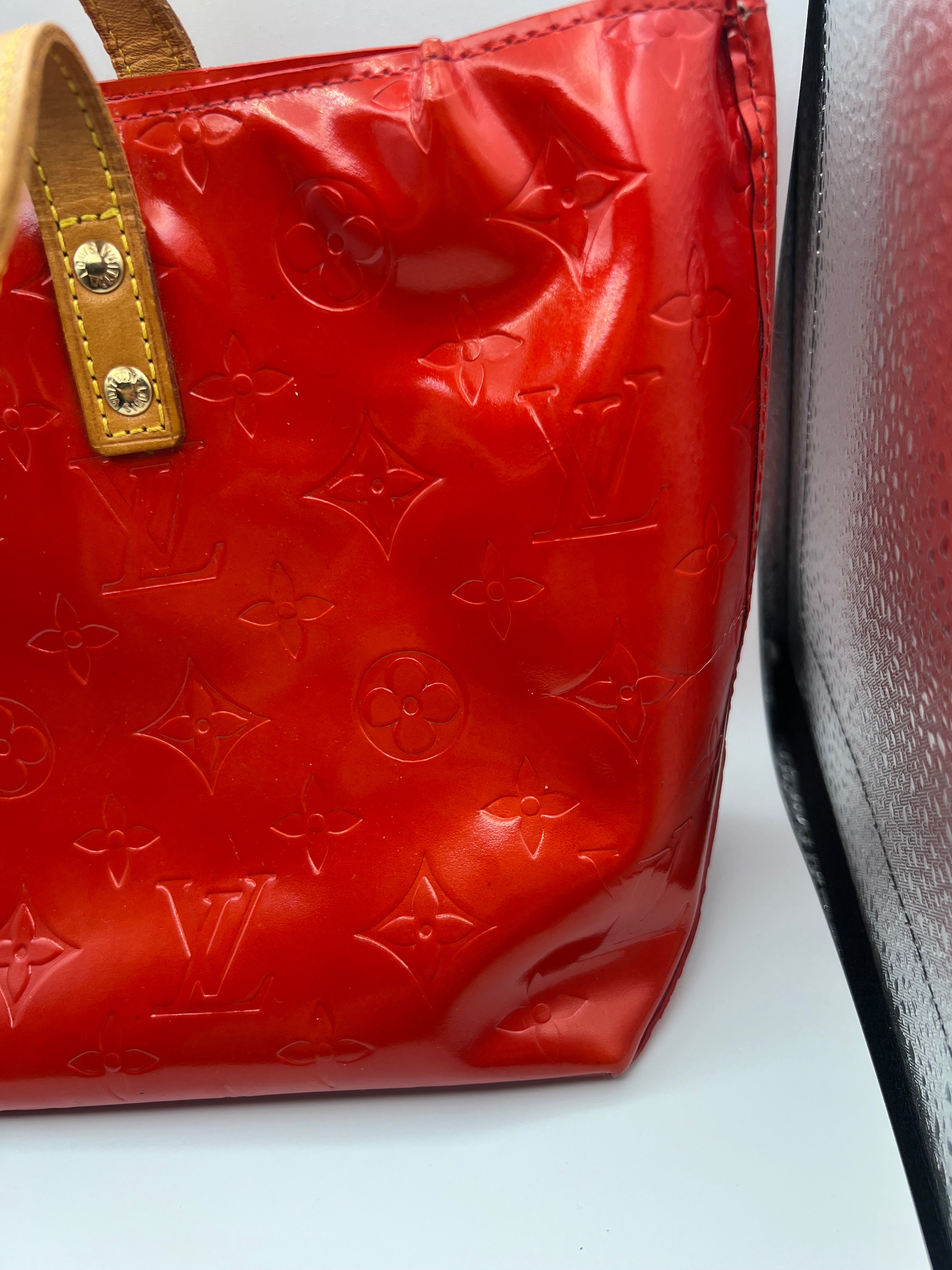 Louis Vuitton Vernis Reade PM Rouge