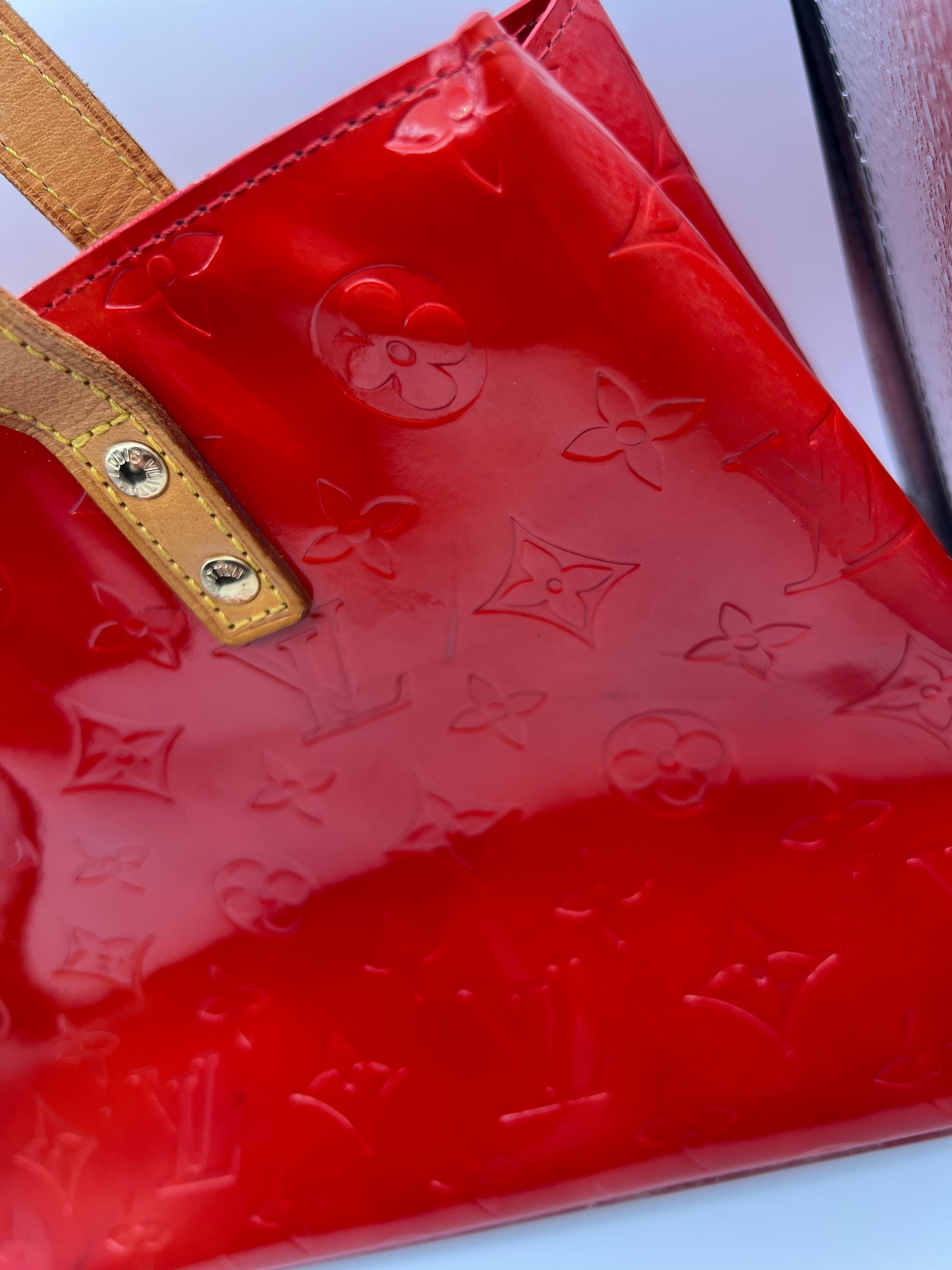 Louis Vuitton Vernis Reade PM Rouge