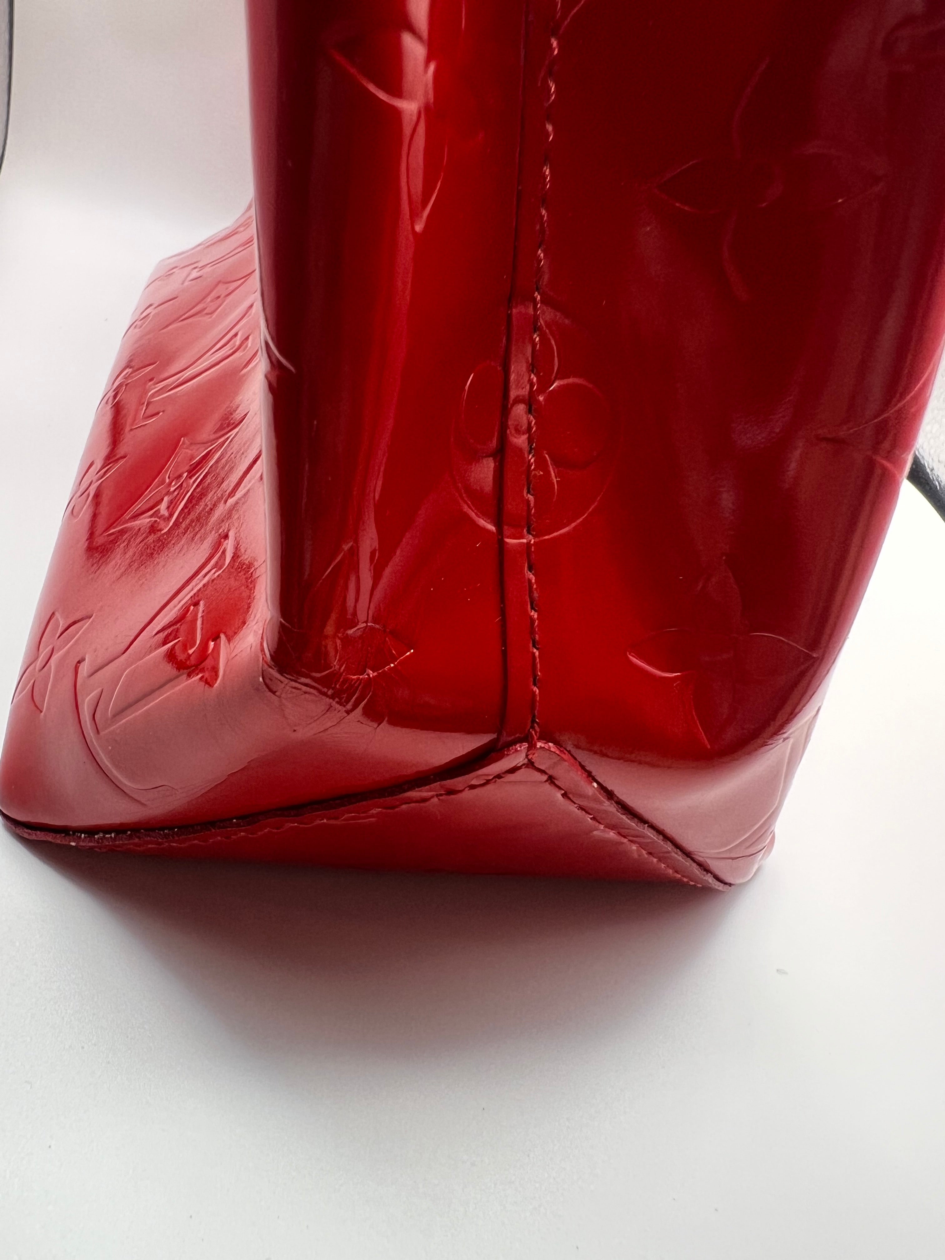 Louis Vuitton Vernis Reade PM Rouge