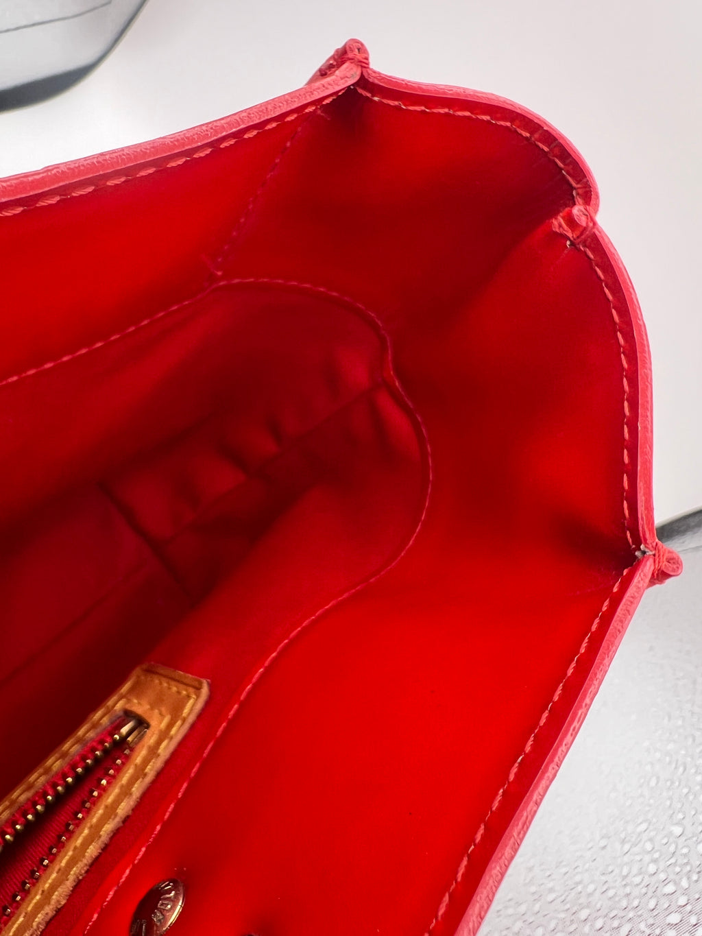 Louis Vuitton Vernis Reade PM Rouge