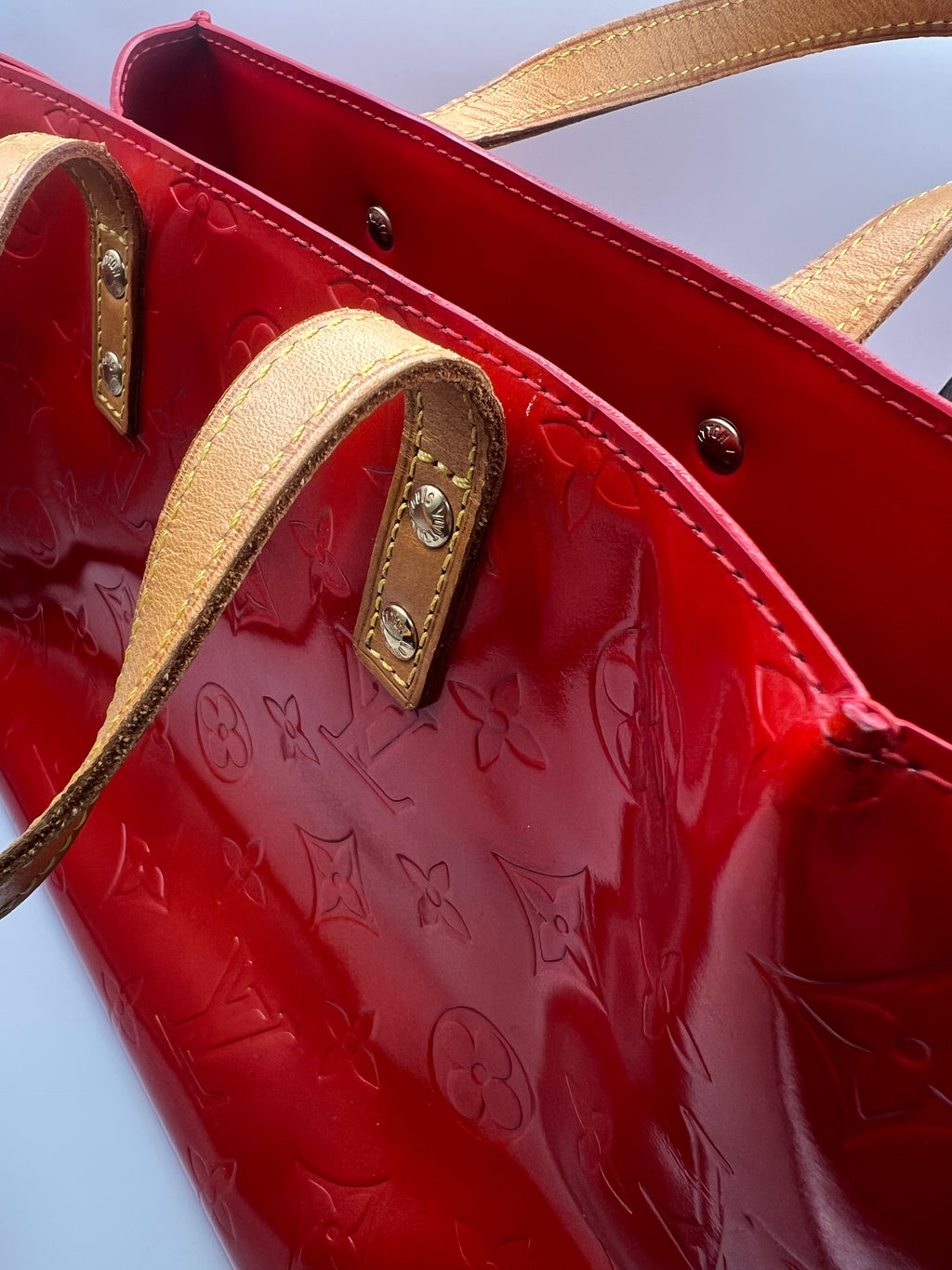 Louis Vuitton Vernis Reade PM Rouge