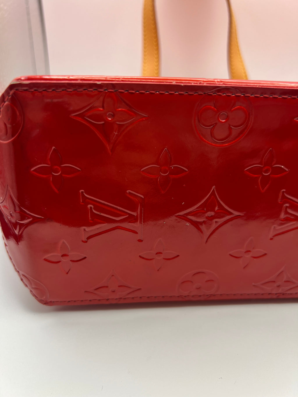 Louis Vuitton Vernis Reade PM Rouge