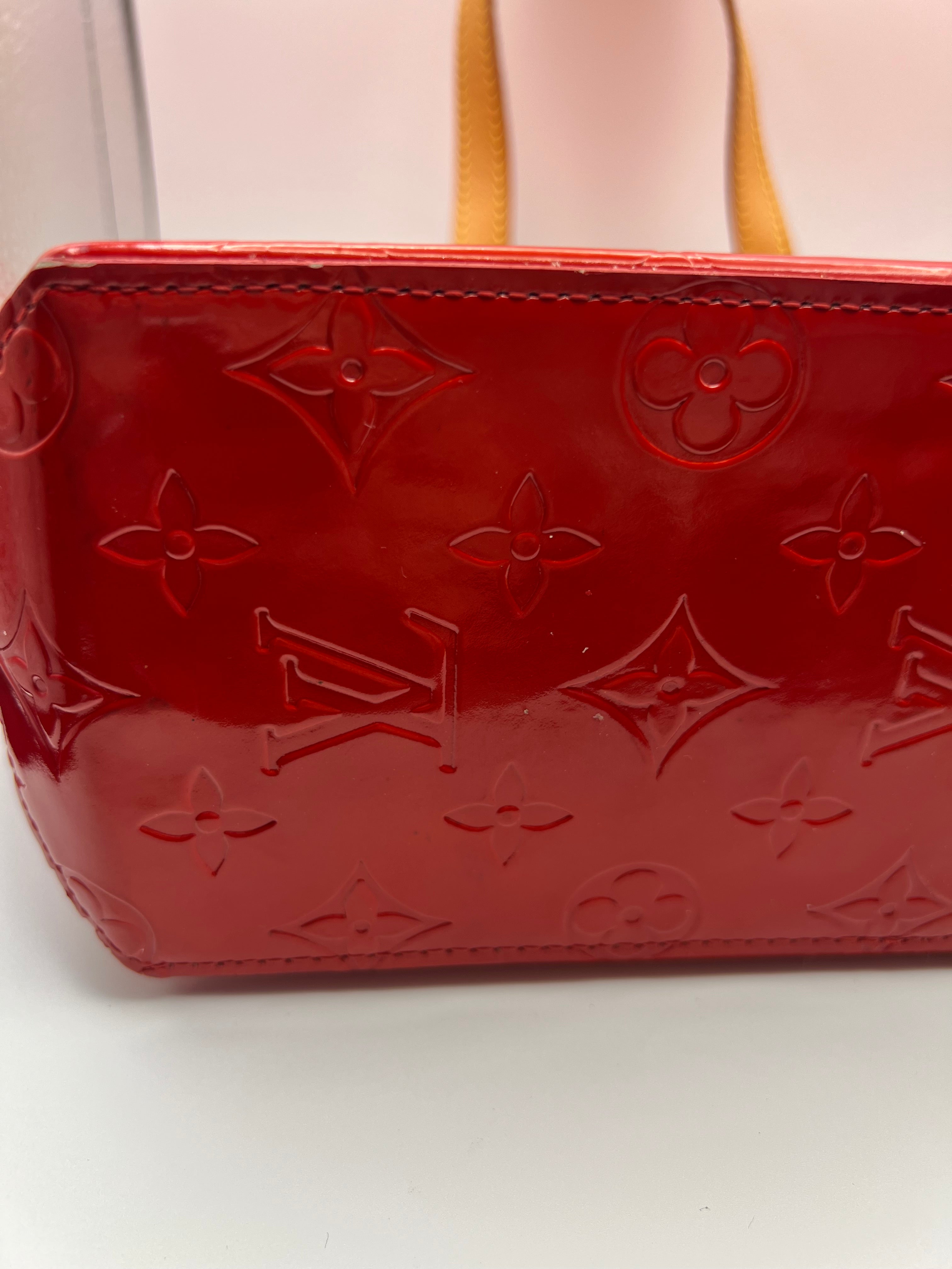 Louis Vuitton Vernis Reade PM Rouge