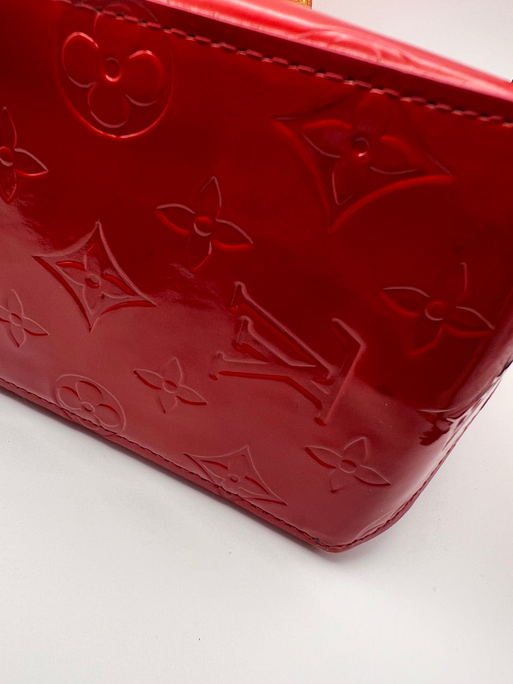 Louis Vuitton Vernis Reade PM Rouge