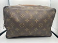 Louis Vuitton Trousse 23