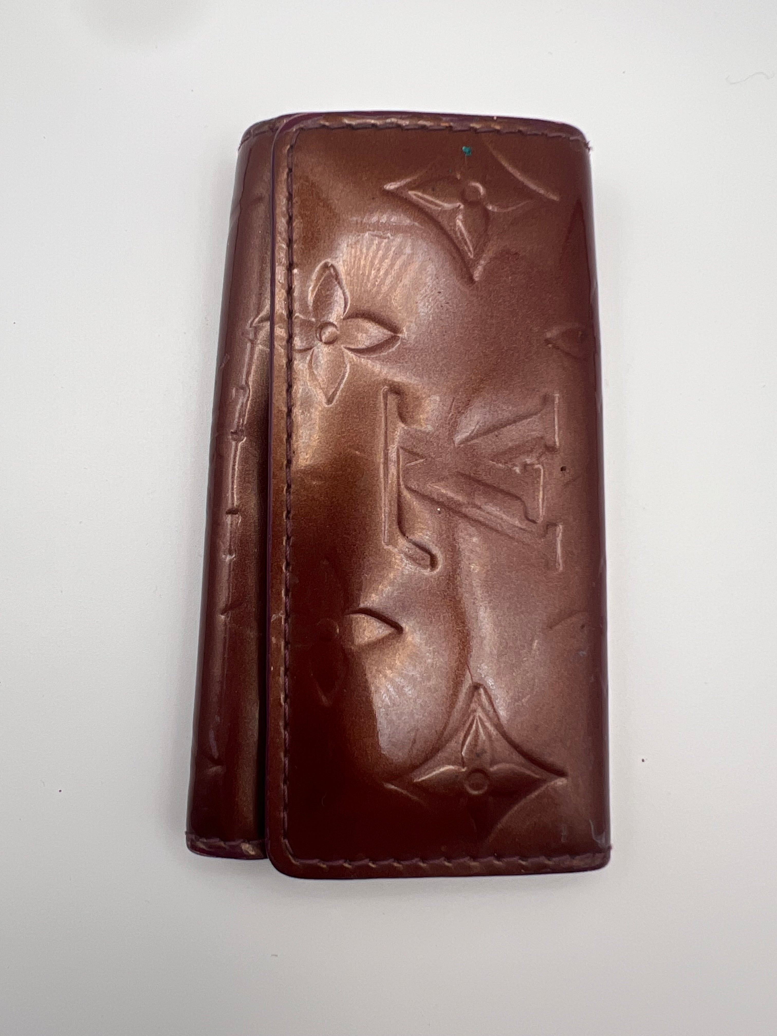 Louis Vuitton red Vernice 4 key holder