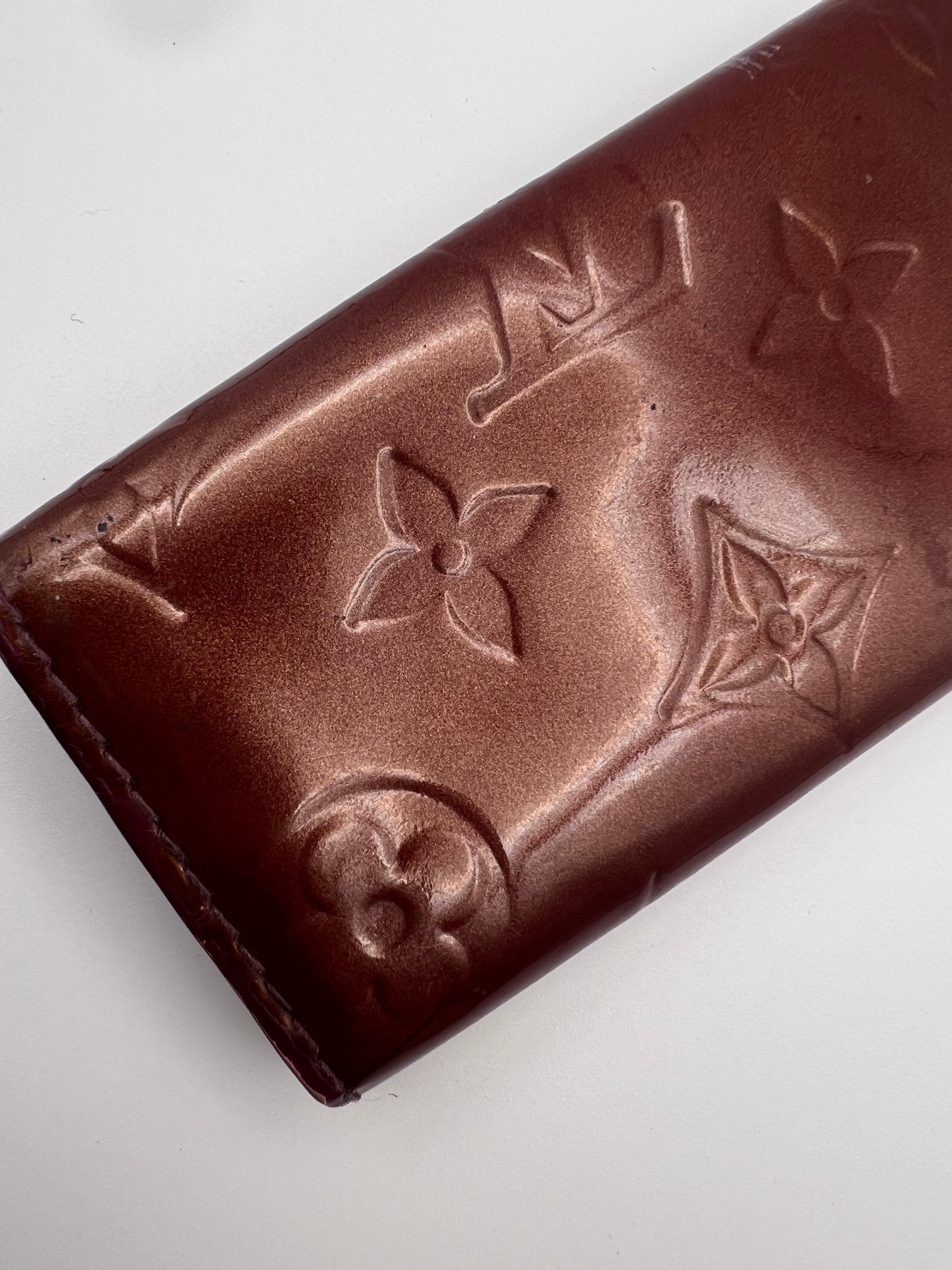 Louis Vuitton red Vernice 4 key holder