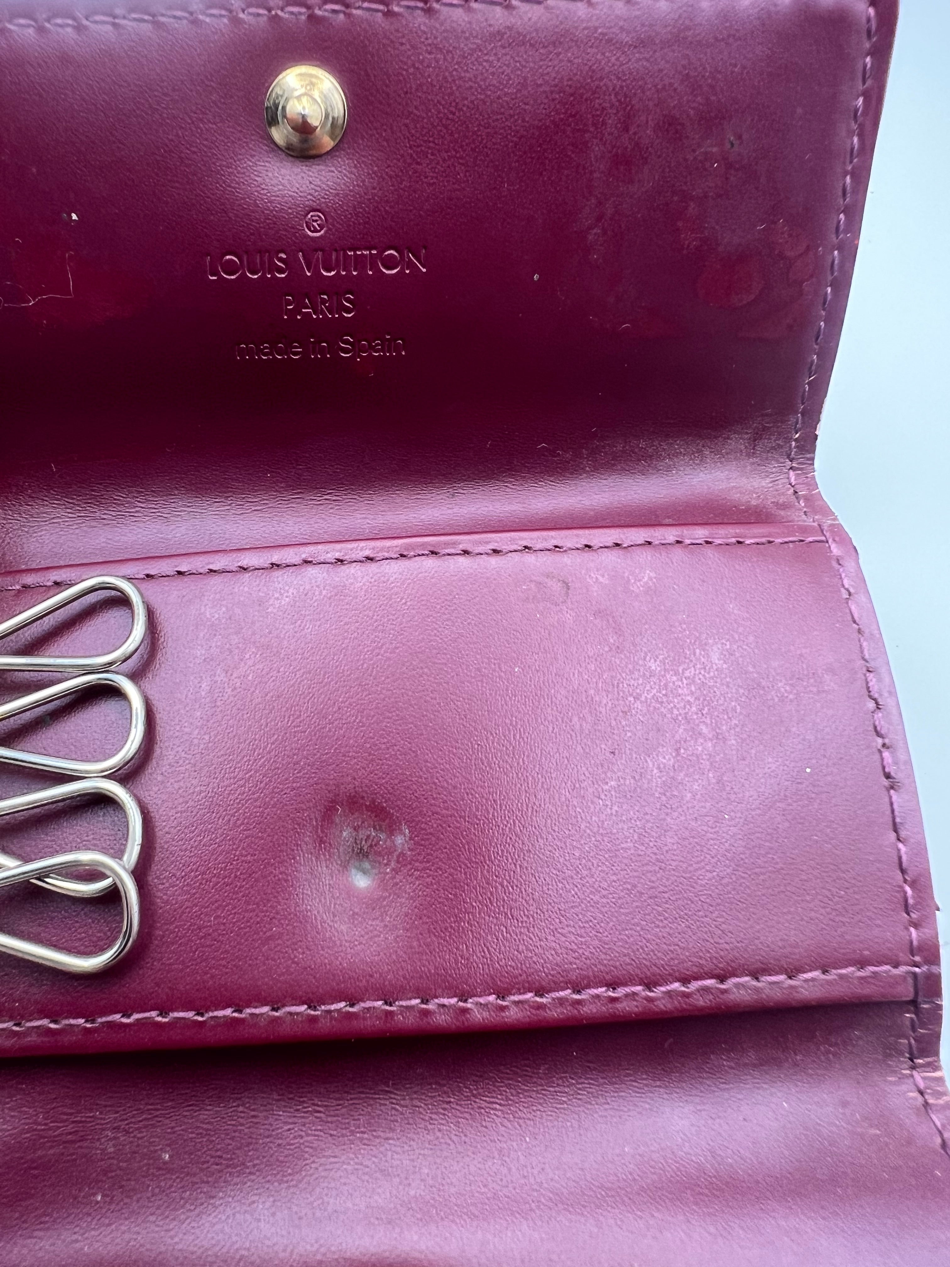 Louis Vuitton red Vernice 4 key holder