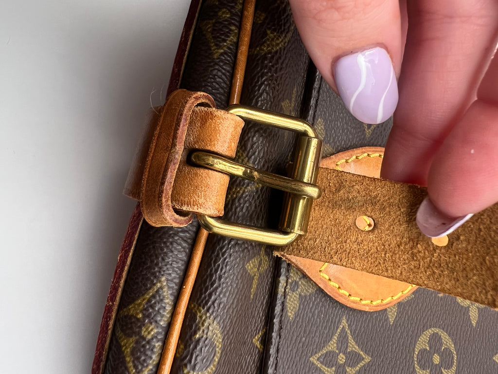 Louis Vuitton Cartouchière Bag MM