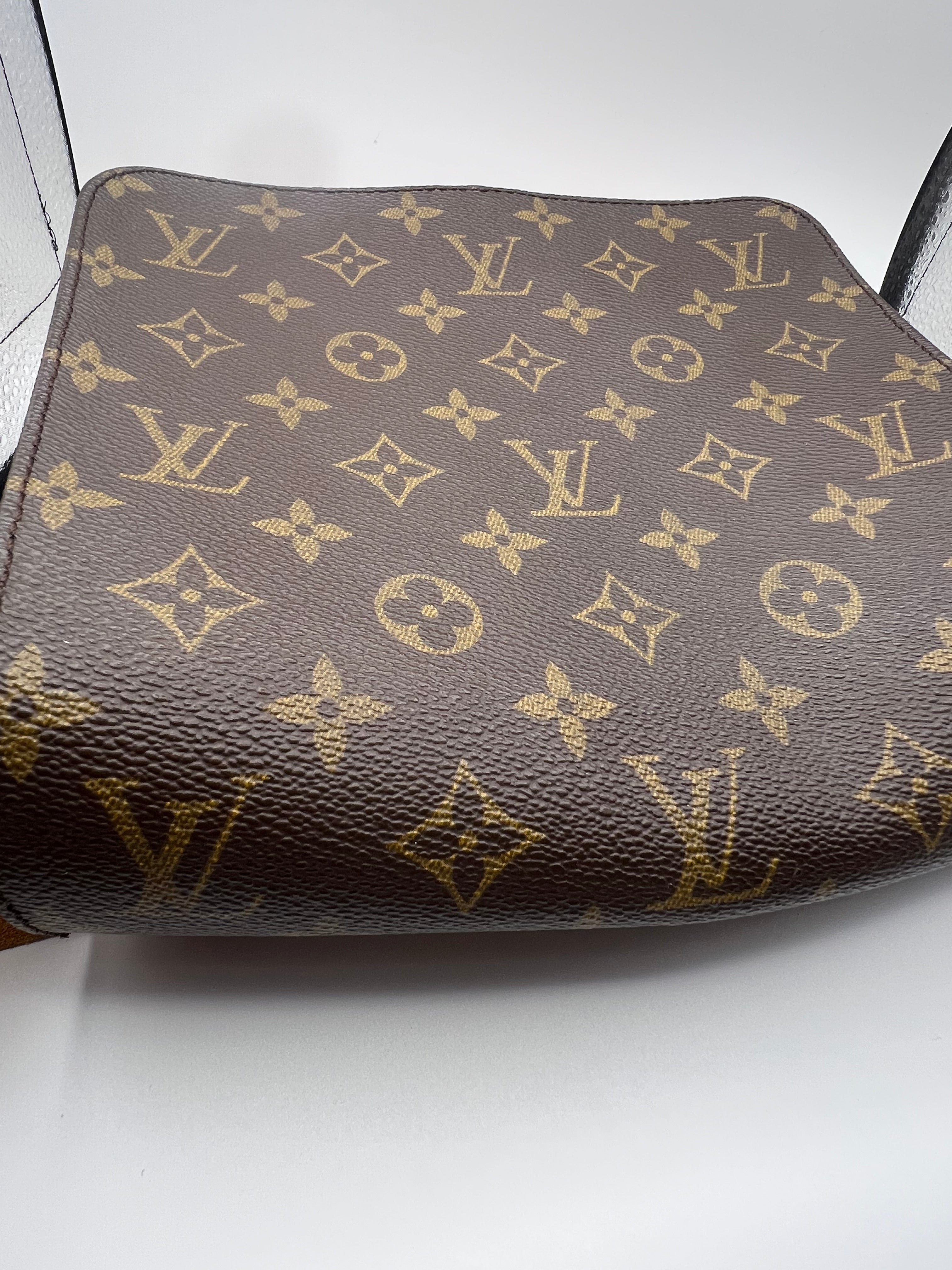 Louis Vuitton Cartouchière Bag MM