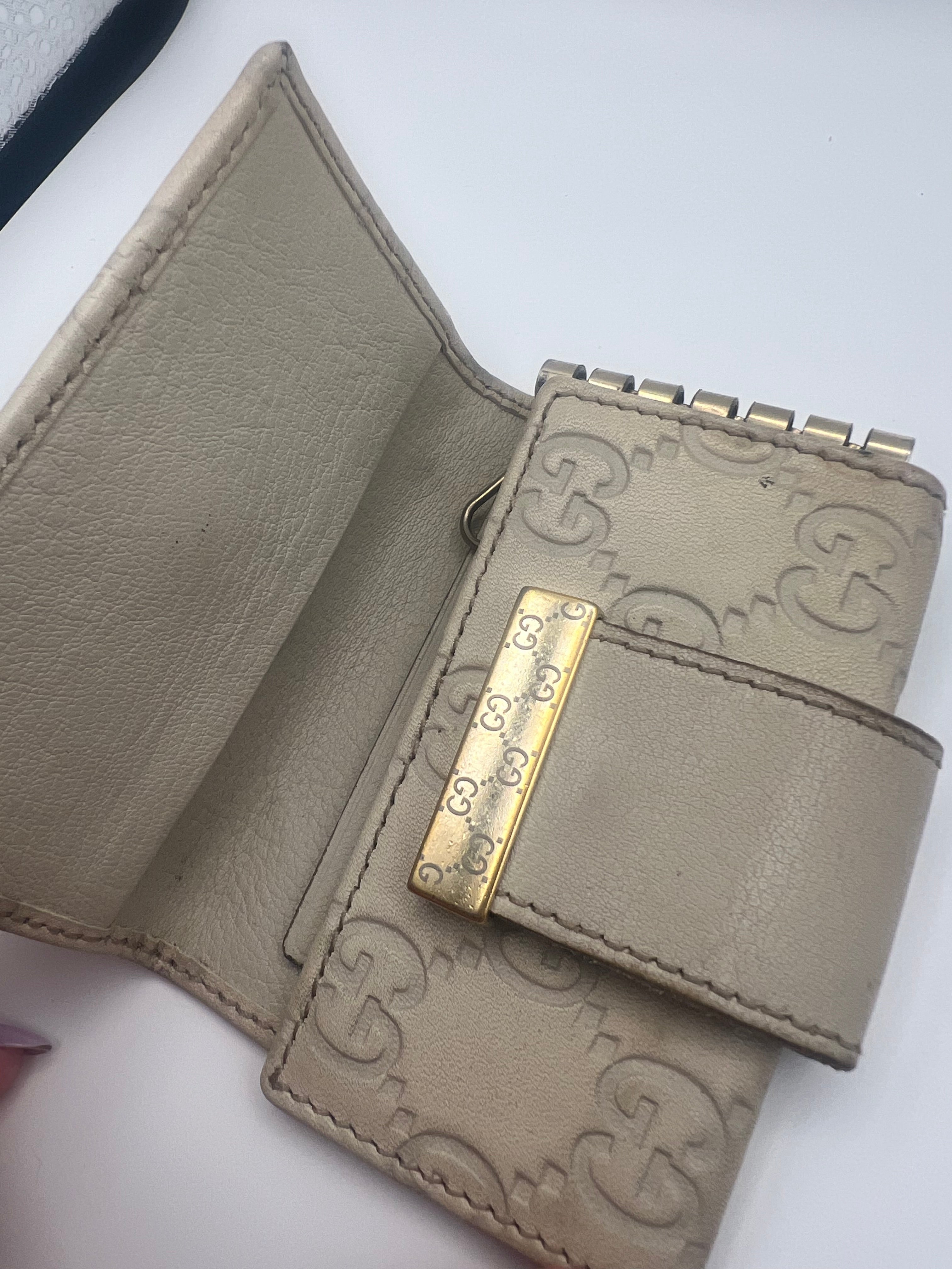 Gucci ssima GG logo leather 6 ring key holder