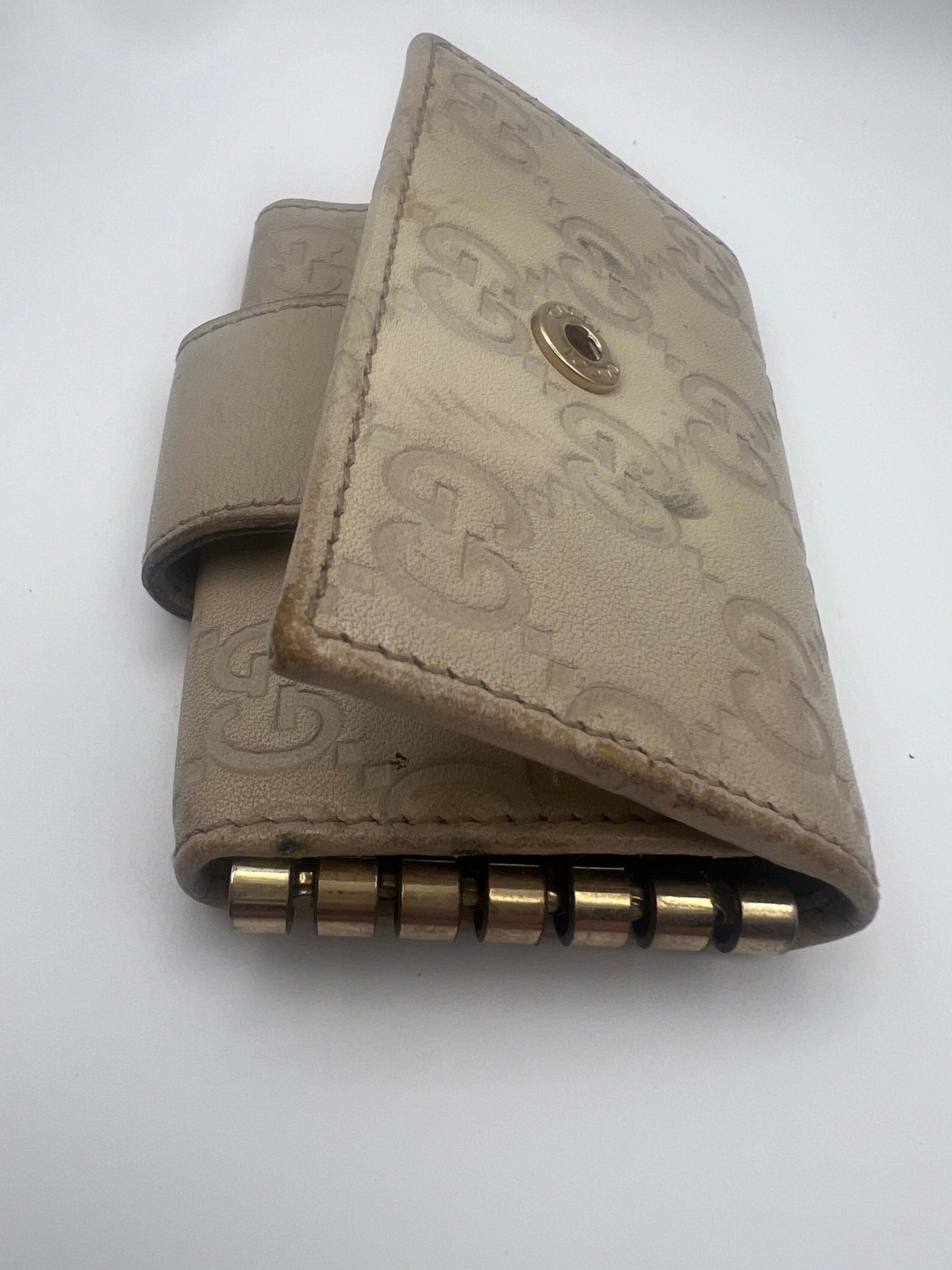 Gucci ssima GG logo leather 6 ring key holder