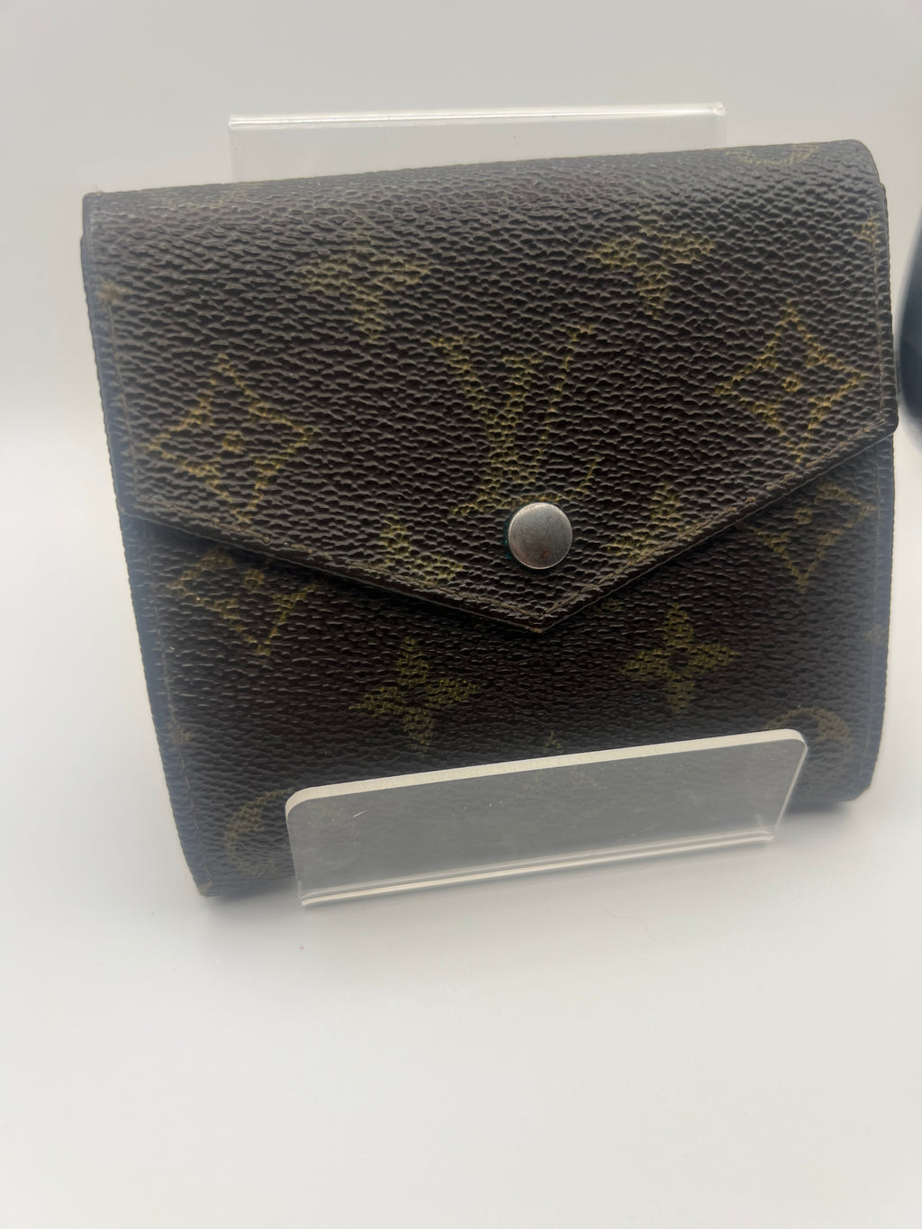 Louis Vuitton monogram compact wallet