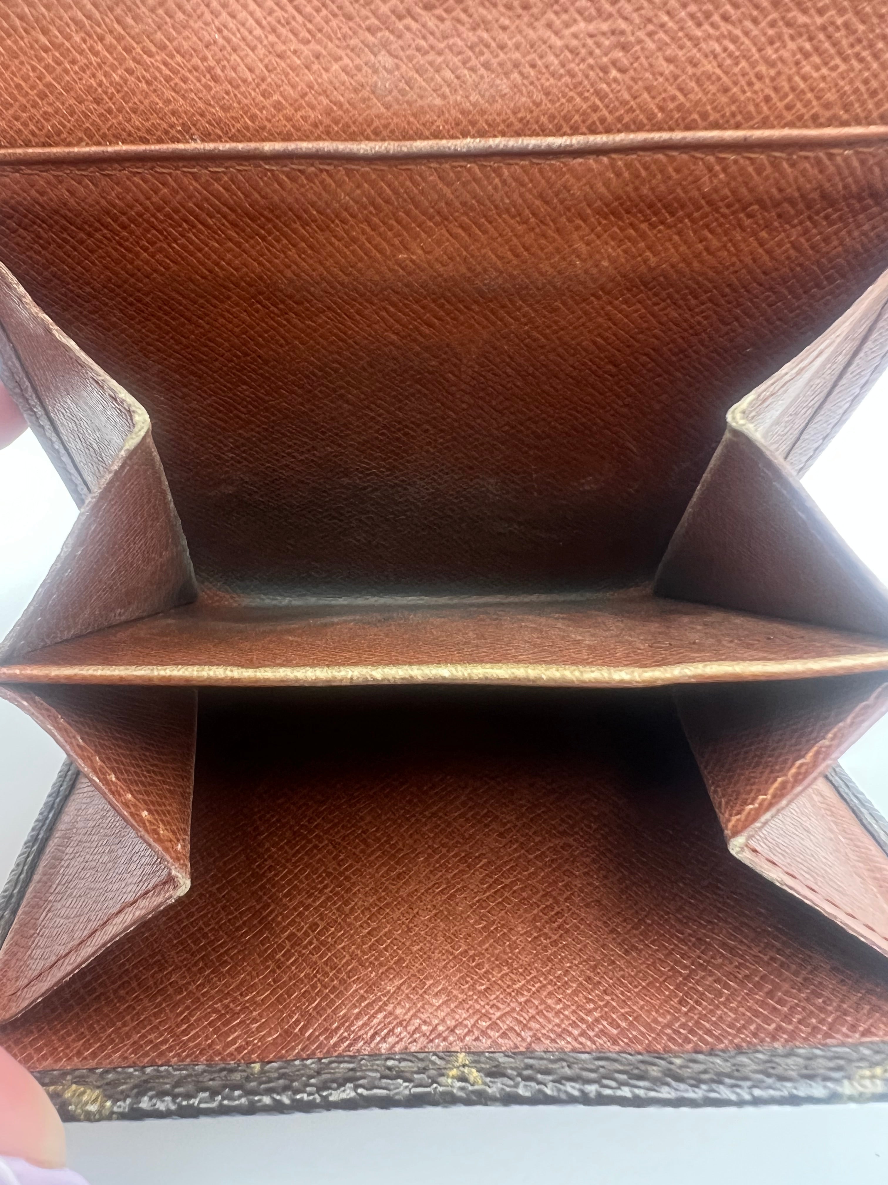 Louis Vuitton monogram compact wallet