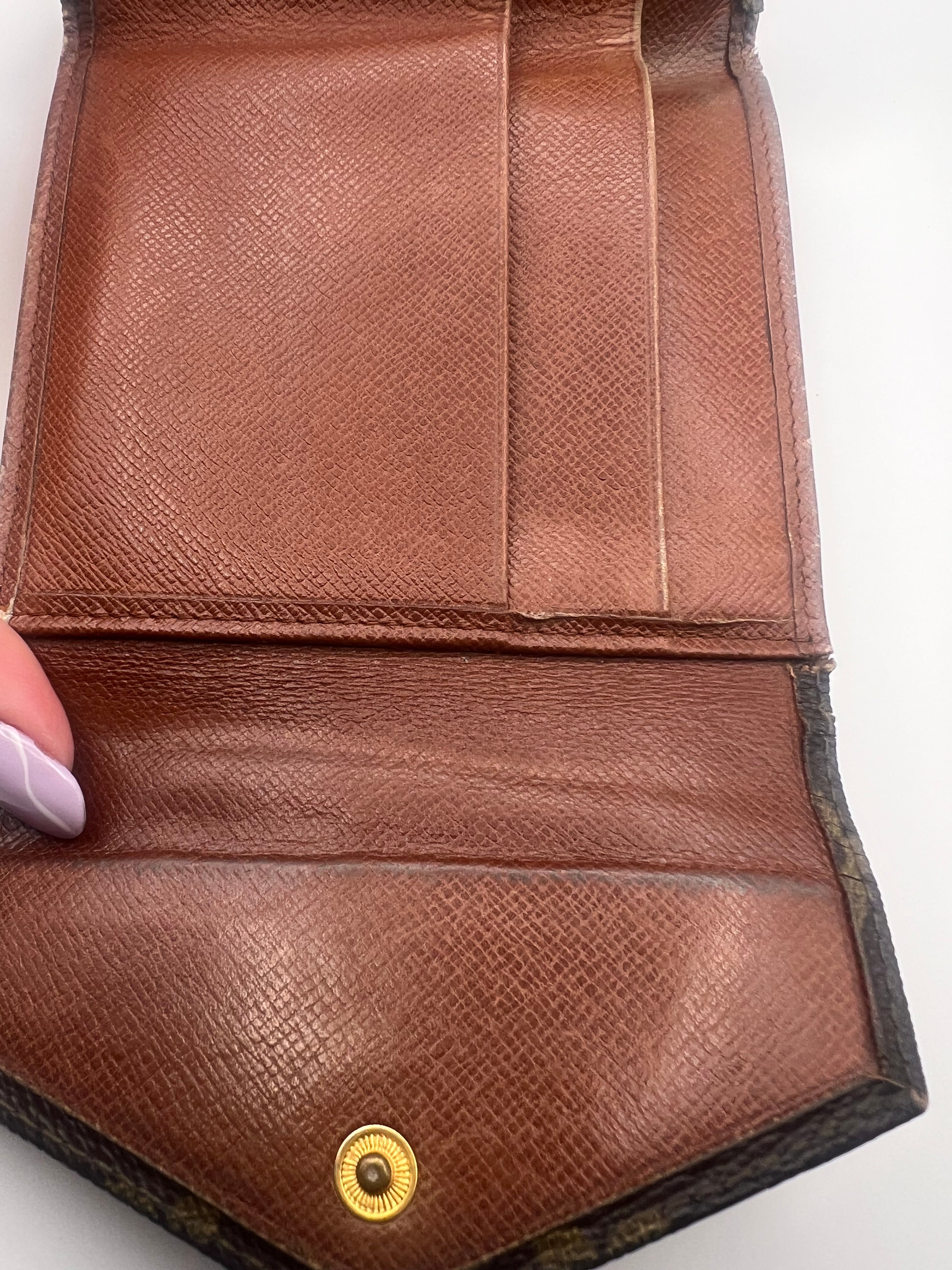 Louis Vuitton monogram compact wallet