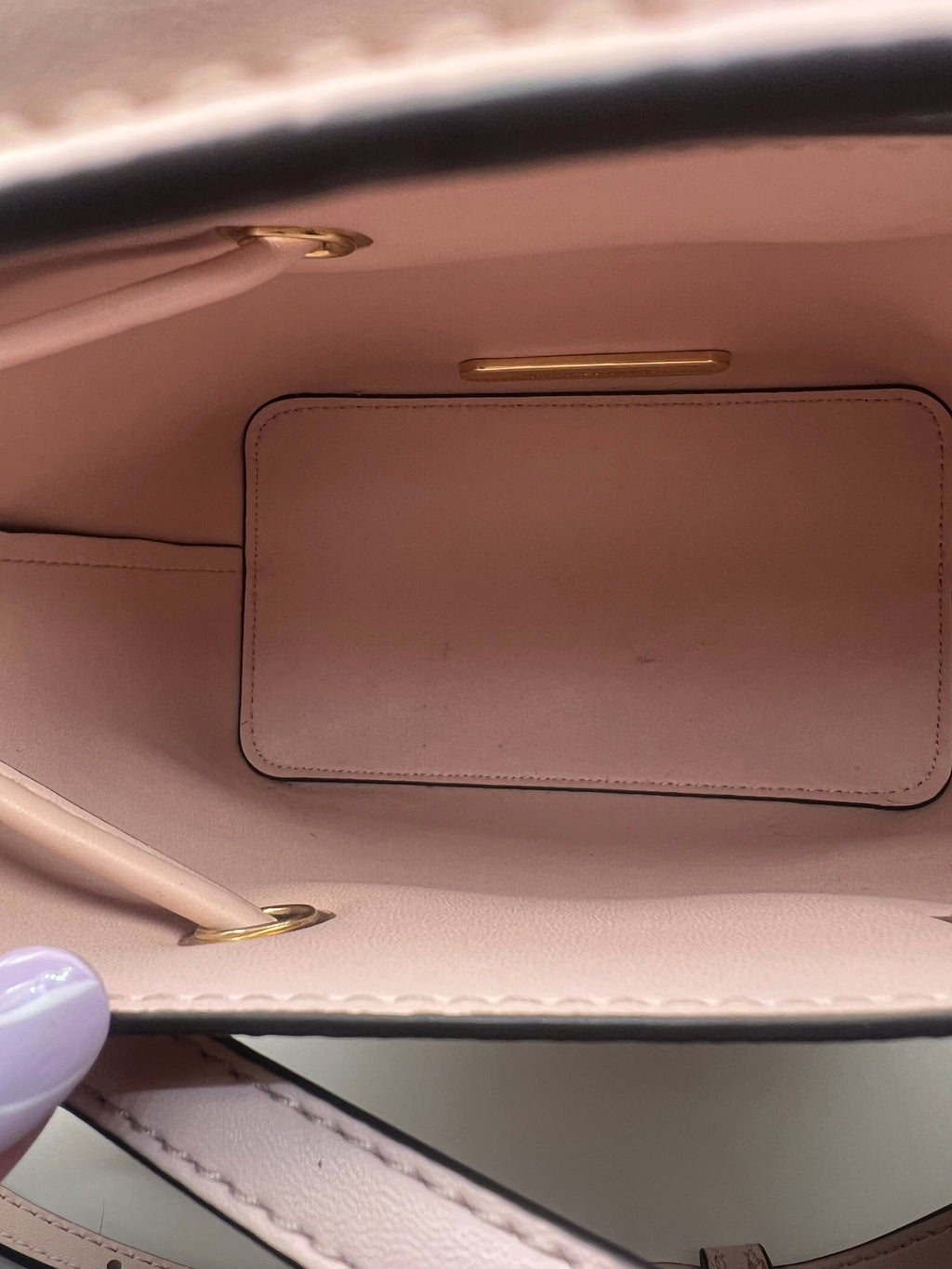 Micheal Kors bucket crossbody