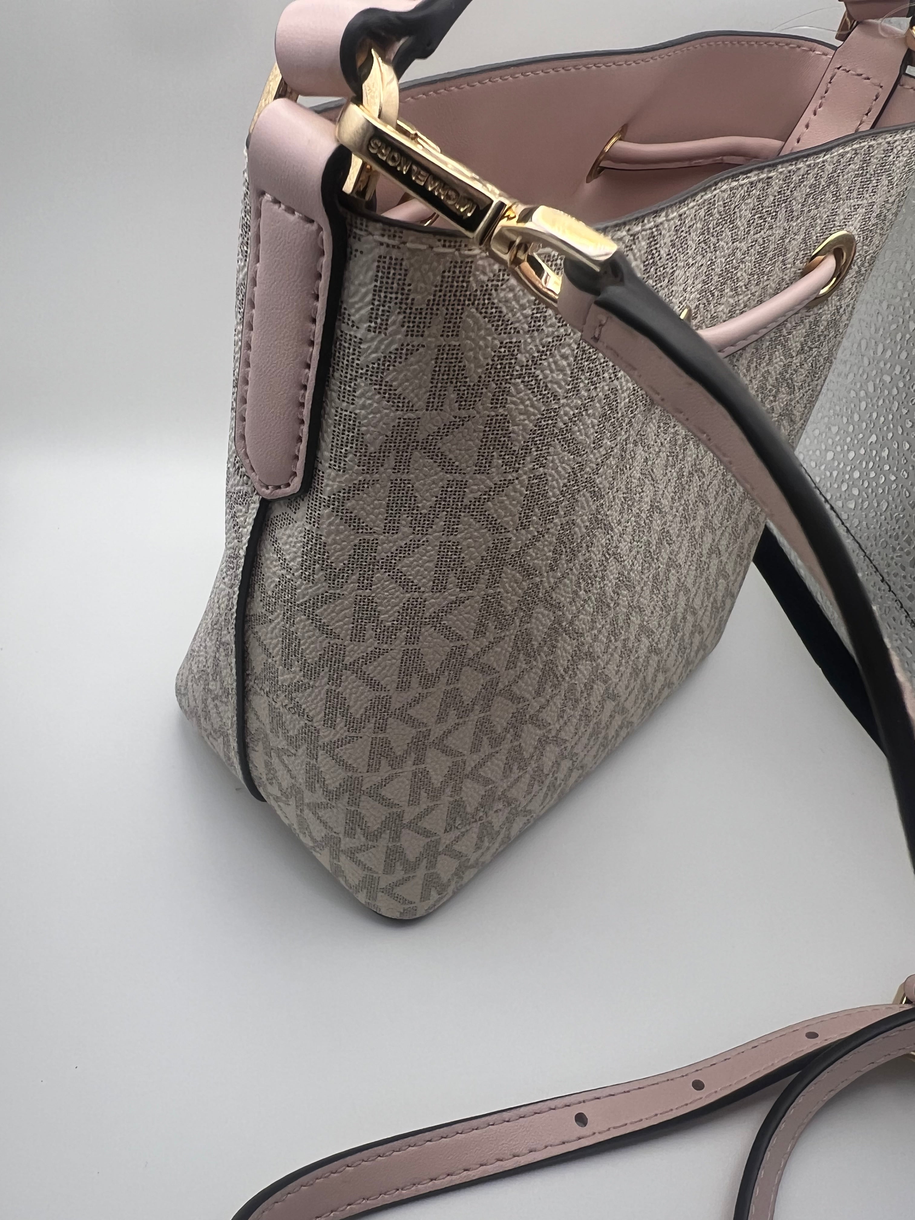 Micheal Kors bucket crossbody