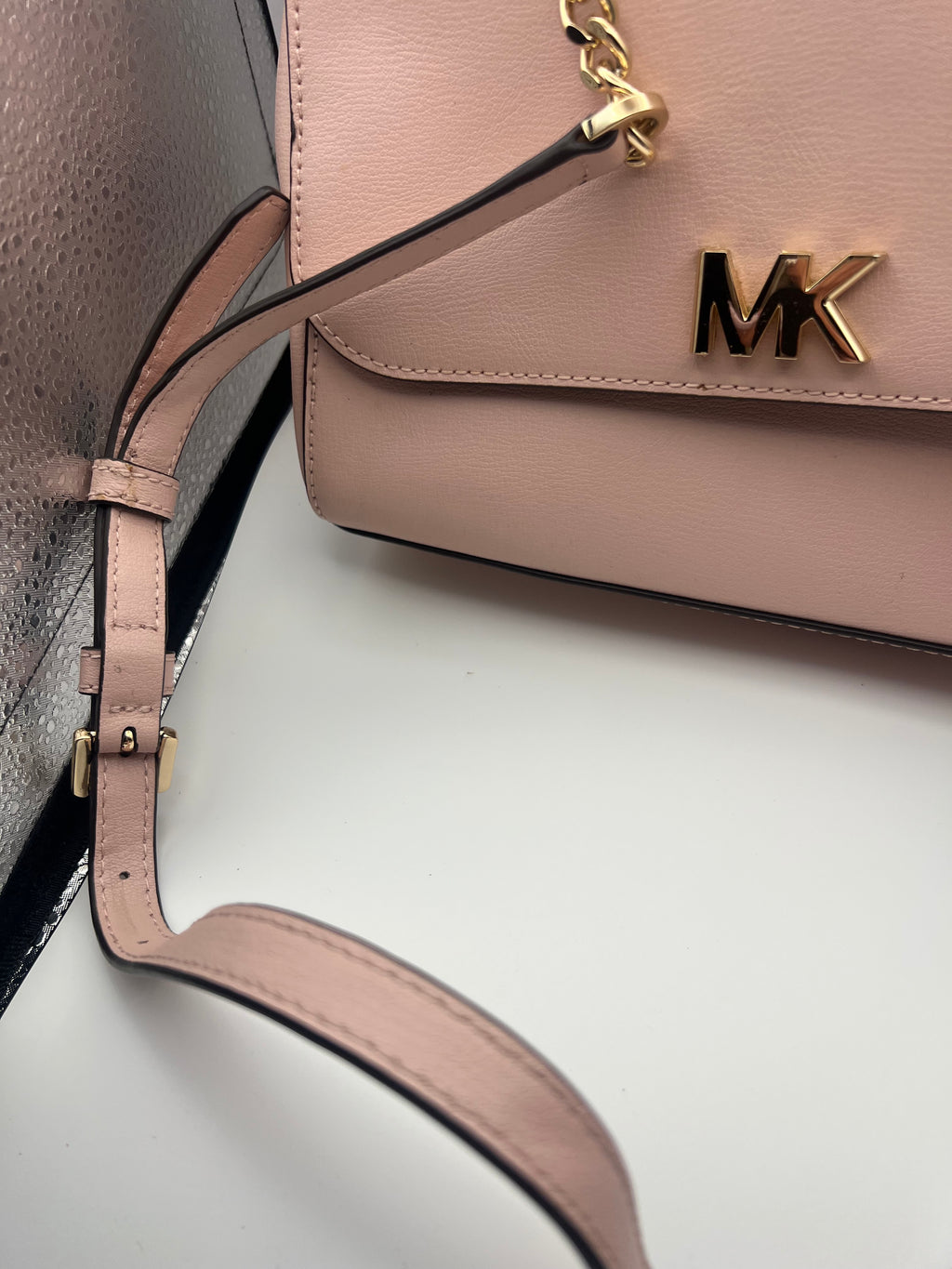 Micheal Kors pink Crossbody