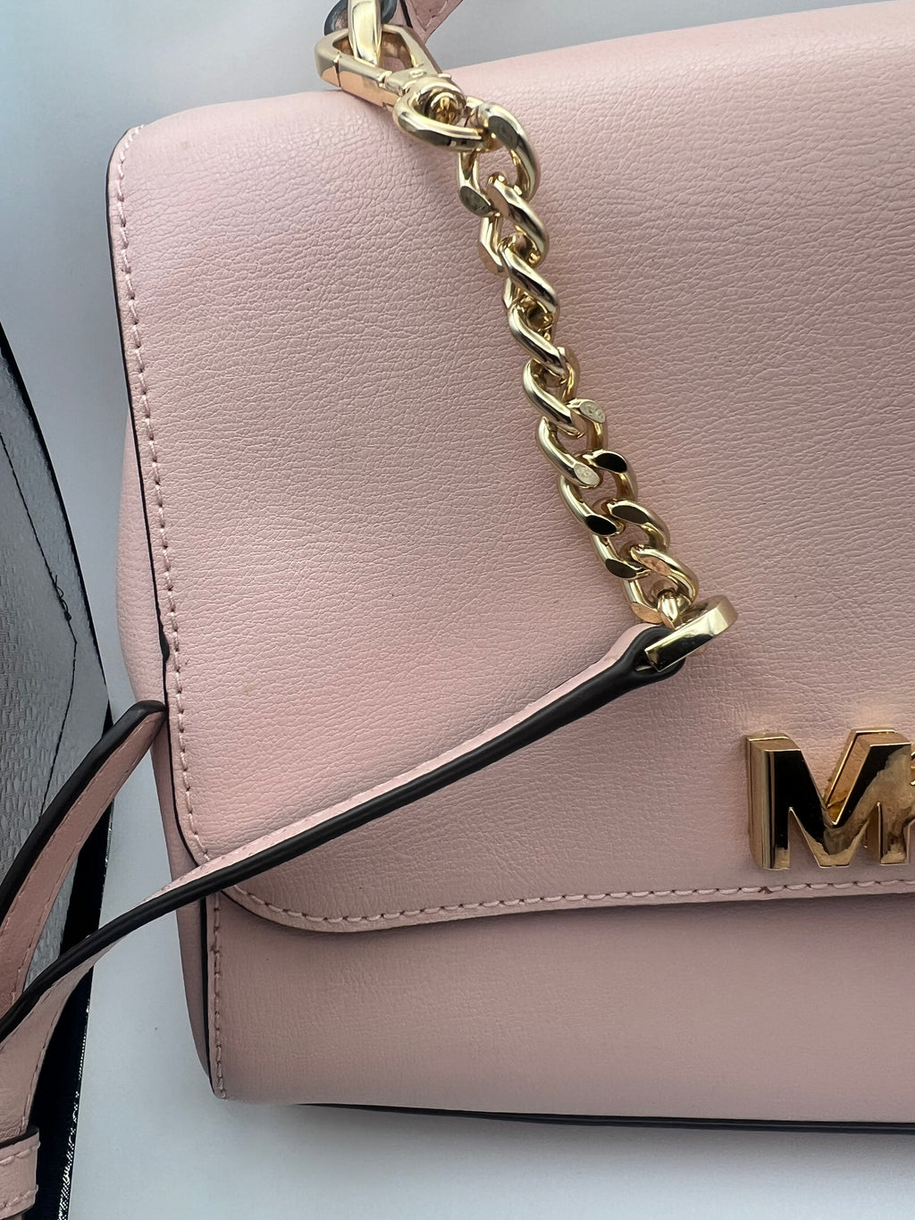 Micheal Kors pink Crossbody